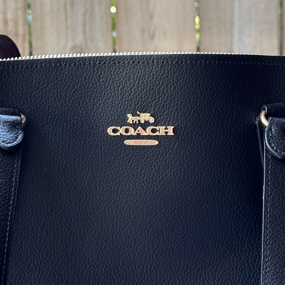 NYT Coach Tatum Purse - Picture 1 of 8